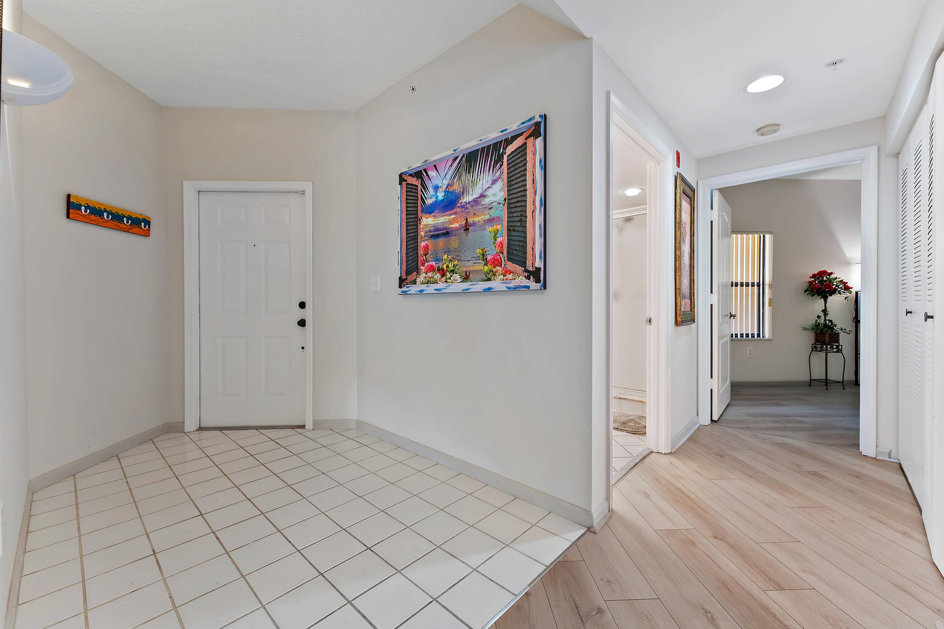 Juno Beach, FL 33408,500 Uno Lago DR 204