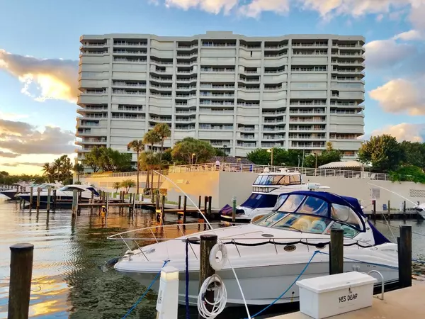 Boca Raton, FL 33431,4101 N Ocean BLVD D-408