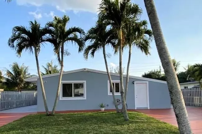 6114 SW 2nd ST, Margate, FL 33068