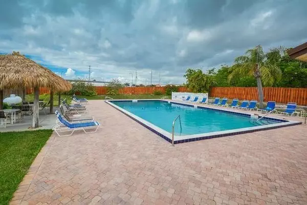 7914 SE Villa CIR, Hobe Sound, FL 33455