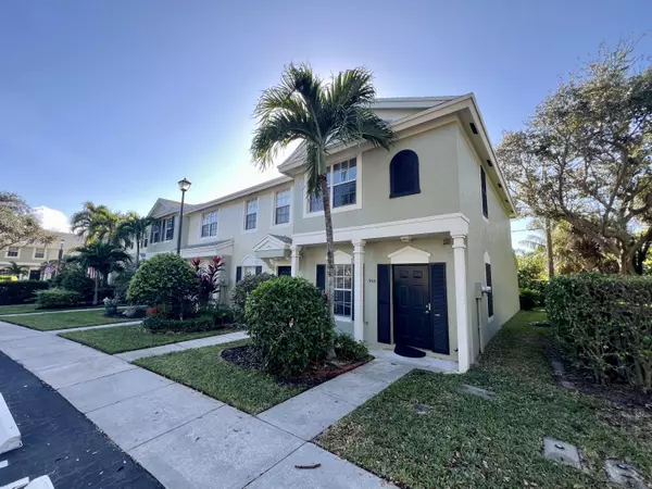 932 Kokomo Key LN, Delray Beach, FL 33483