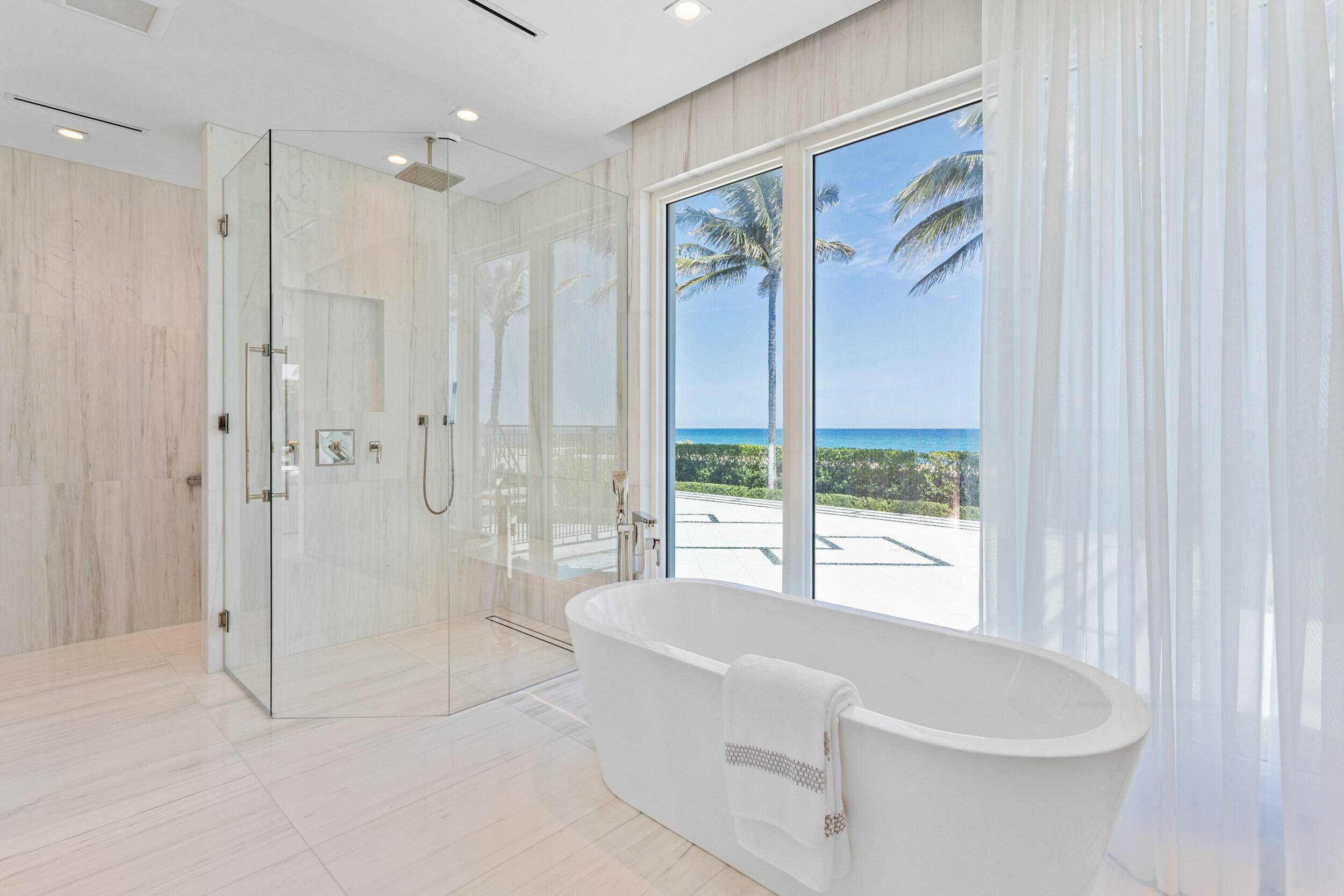 Palm Beach, FL 33480,1740 S Ocean BLVD