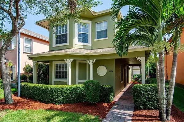 2074 SE Fern Park DR,  Port Saint Lucie,  FL 34952
