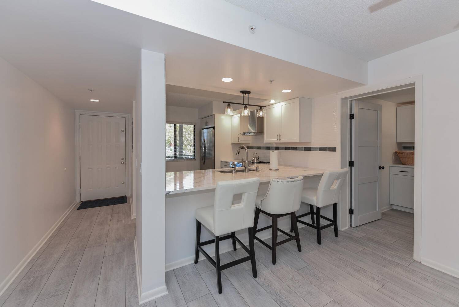 Jupiter, FL 33477,1001 Seafarer CIR 102