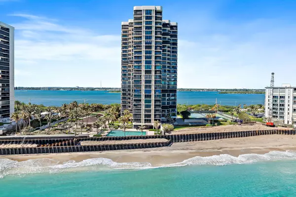 Singer Island, FL 33404,5380 N Ocean DR 24i