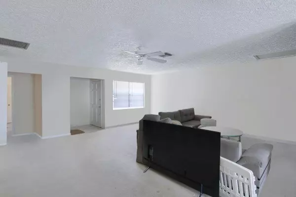 Fort Pierce, FL 34982,11099 Ridge AVE