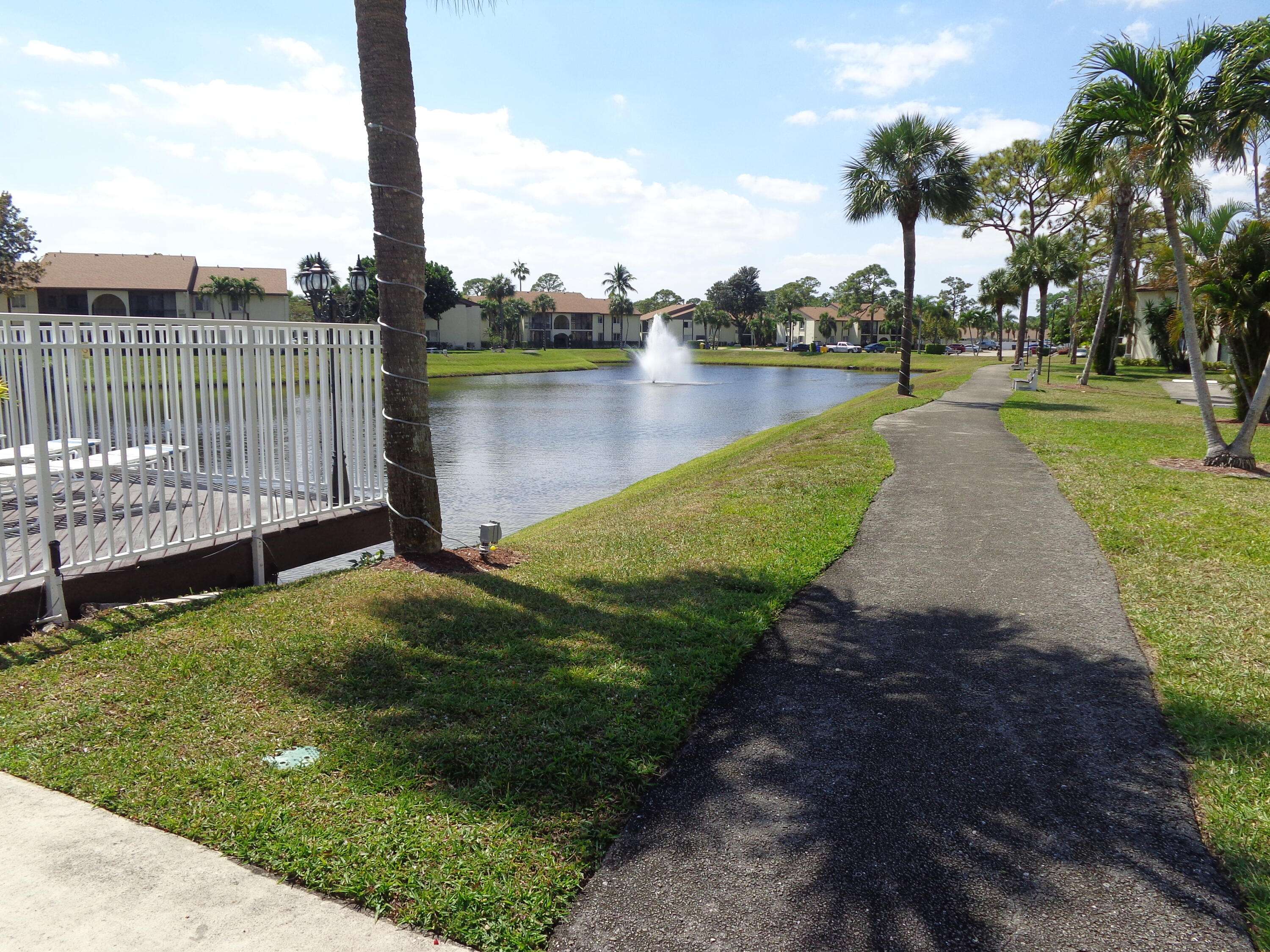 3561 Pine Needle DR A-1, Greenacres, FL 33463