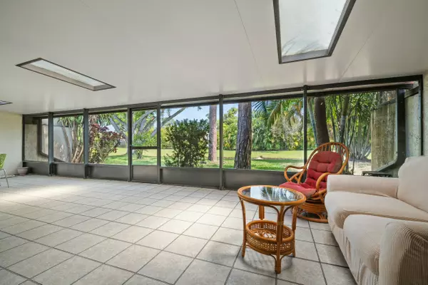 244 Pleasant Wood DR,  Wellington,  FL 33414