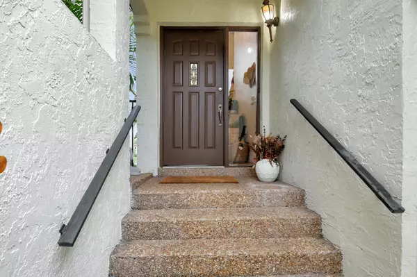 Boca Raton, FL 33433,7860 Seville PL 2202