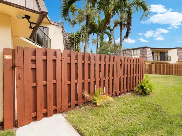 Palm Springs, FL 33461,154 Springdale CIR