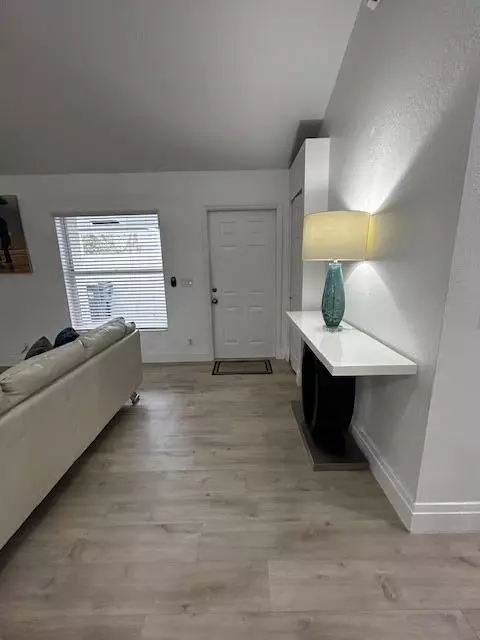 Wellington, FL 33414,13647 Yarmouth CT