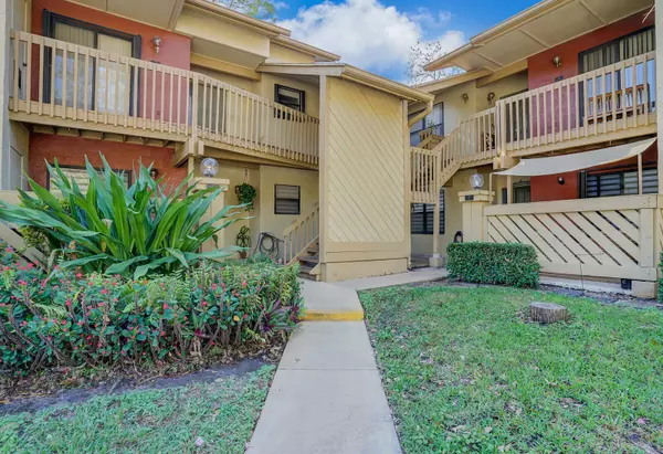 13035 Albright CT 5,  Wellington,  FL 33414