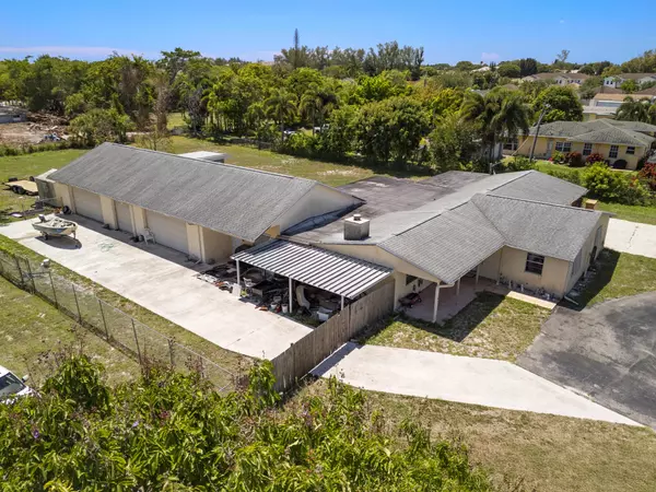 4838 Coconut RD, Lake Worth Beach, FL 33461