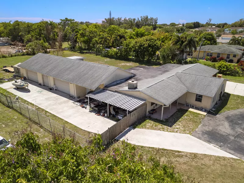 4838 Coconut RD, Lake Worth Beach, FL 33461