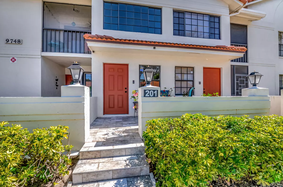 Boynton Beach, FL 33437,9748 Pavarotti TER 201