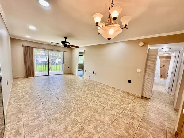 Coconut Creek, FL 33066,1203 Bahama BND F2