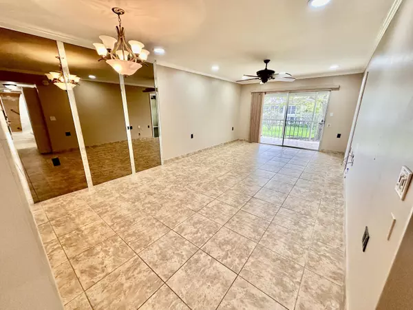 Coconut Creek, FL 33066,1203 Bahama BND F2