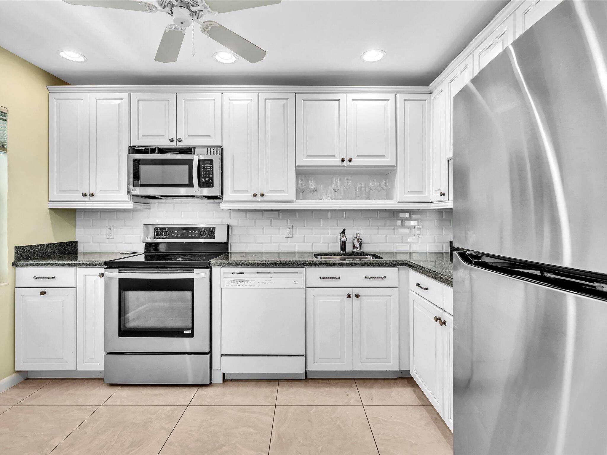 Boca Raton, FL 33433,21691 Tall Palm Circle 3b