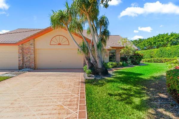 8369 Lords PL, Boynton Beach, FL 33472