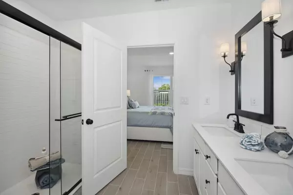 Palm Bay, FL 32907,532 NW Fernandina ST 60