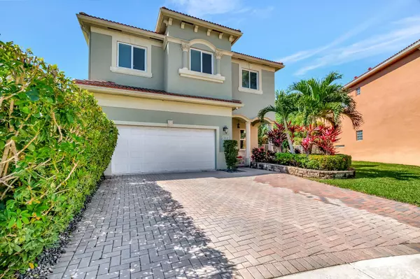 553 Gazetta WAY, West Palm Beach, FL 33413
