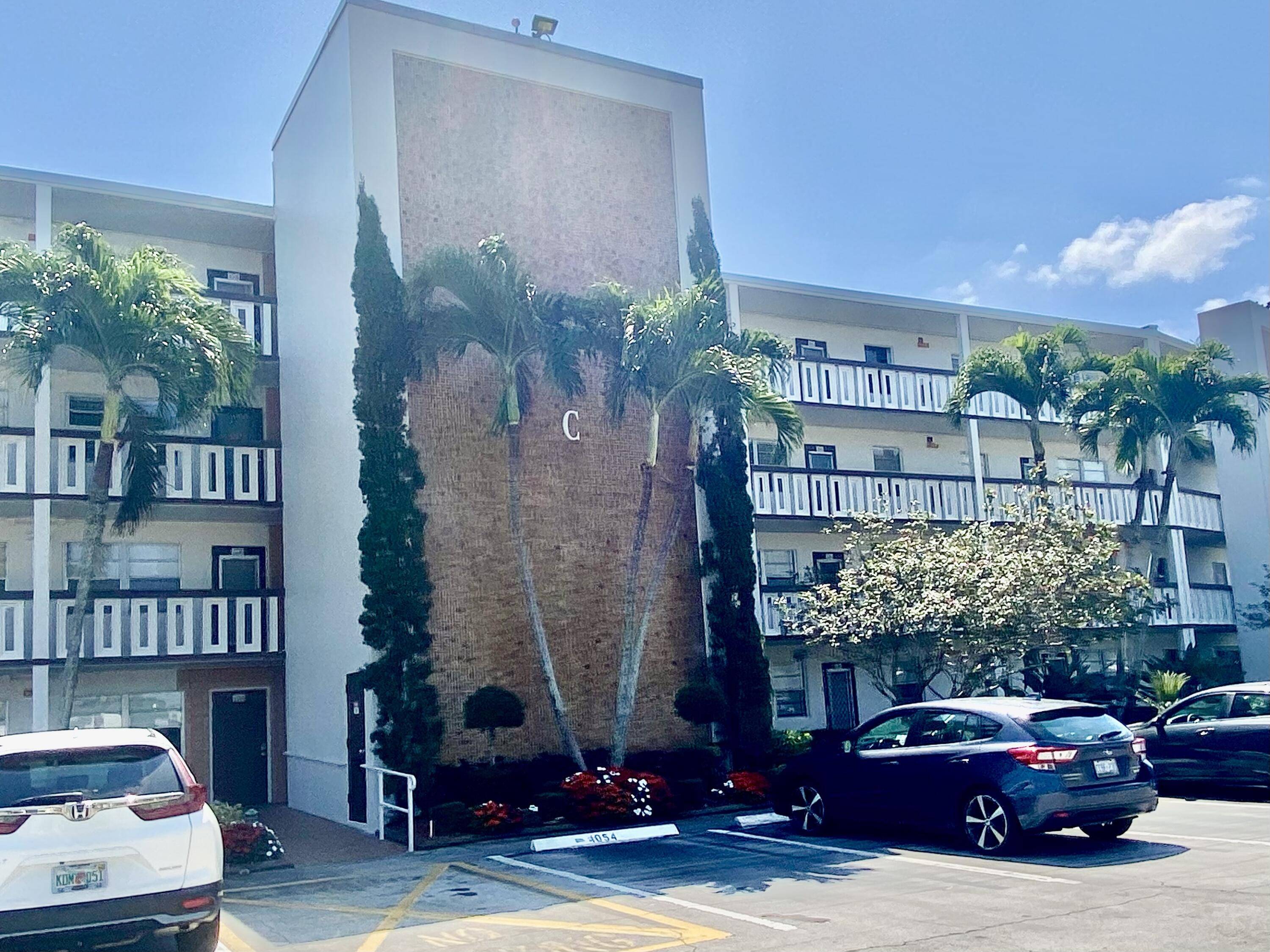 4052 Hythe C 4052, Boca Raton, FL 33434
