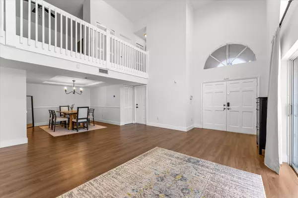 Miami, FL 33196,15706 SW 90th TER