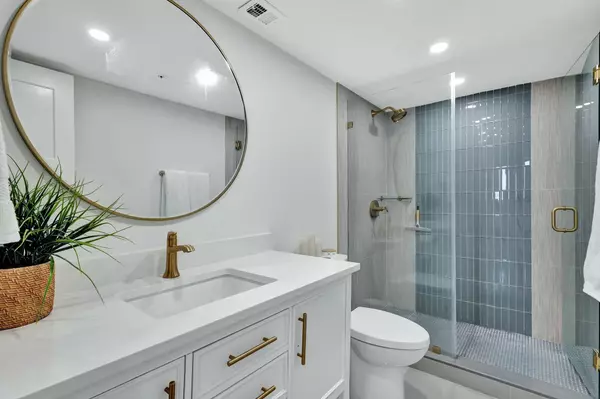 Highland Beach, FL 33487,3912 S Ocean BLVD 1101