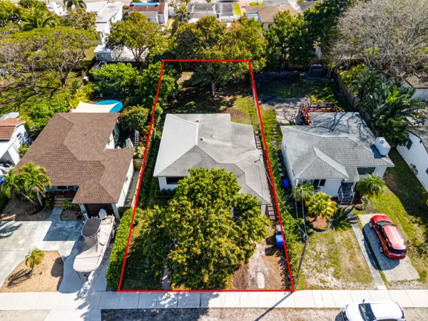 Hollywood, FL 33020,2442 Grant ST