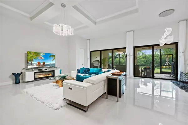 Palm Beach Gardens, FL 33412,9132 Balsamo DR