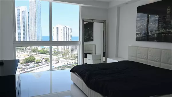 Sunny Isles Beach, FL 33160,250 Sunny Isles BLVD 3-Ph1