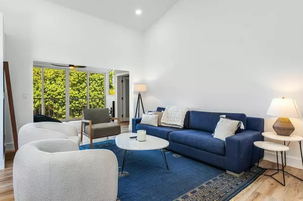 Boca Raton, FL 33487,17270 Boca Club BLVD 1703