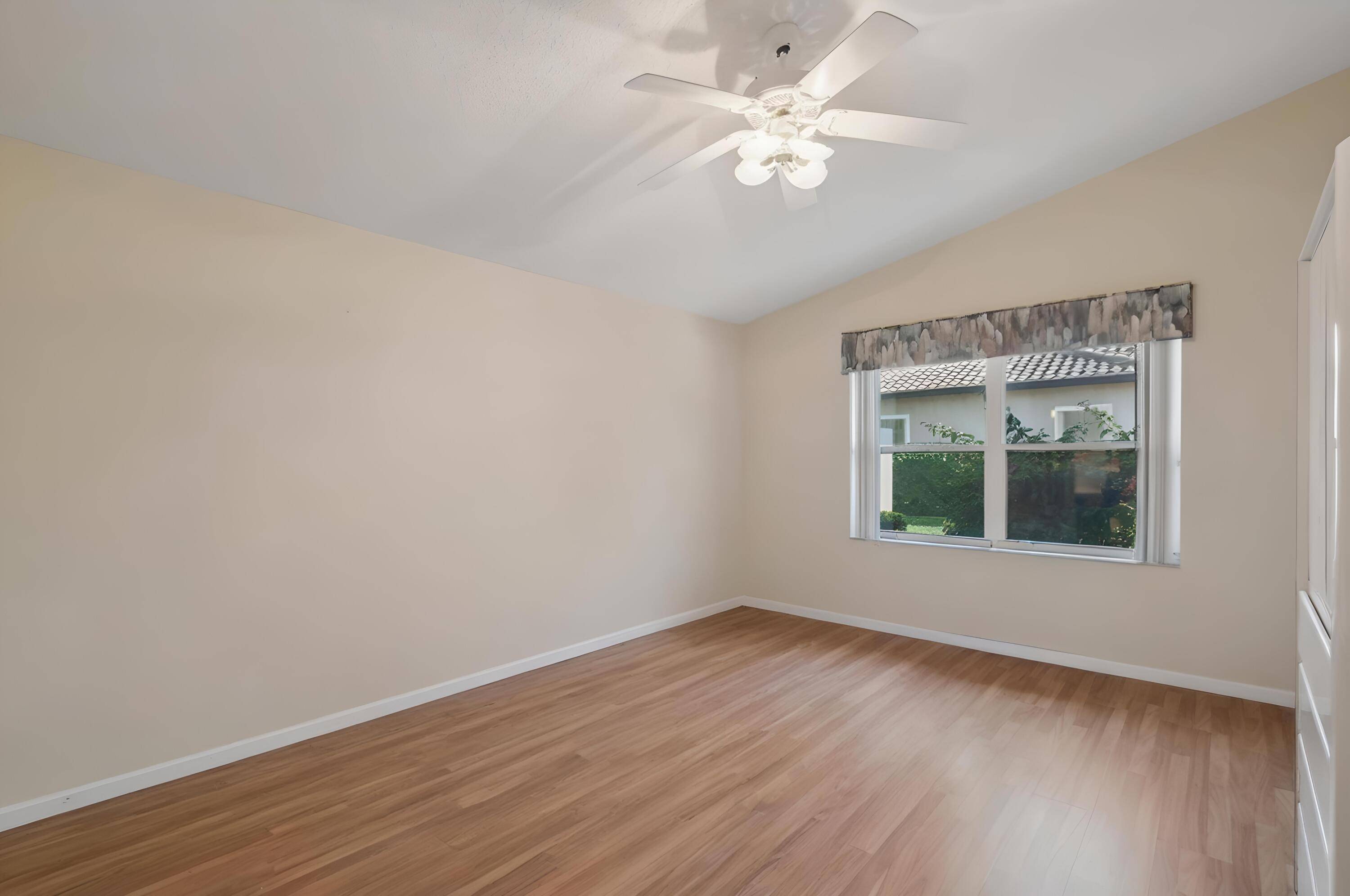 Boynton Beach, FL 33437,6630 Maybrook RD