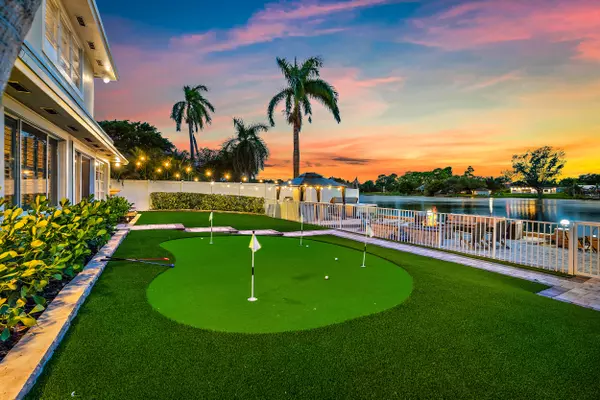 Lantana, FL 33462,6613 Paul Mar DR