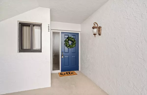Delray Beach, FL 33483,30 Pelican Pointe DR 1020