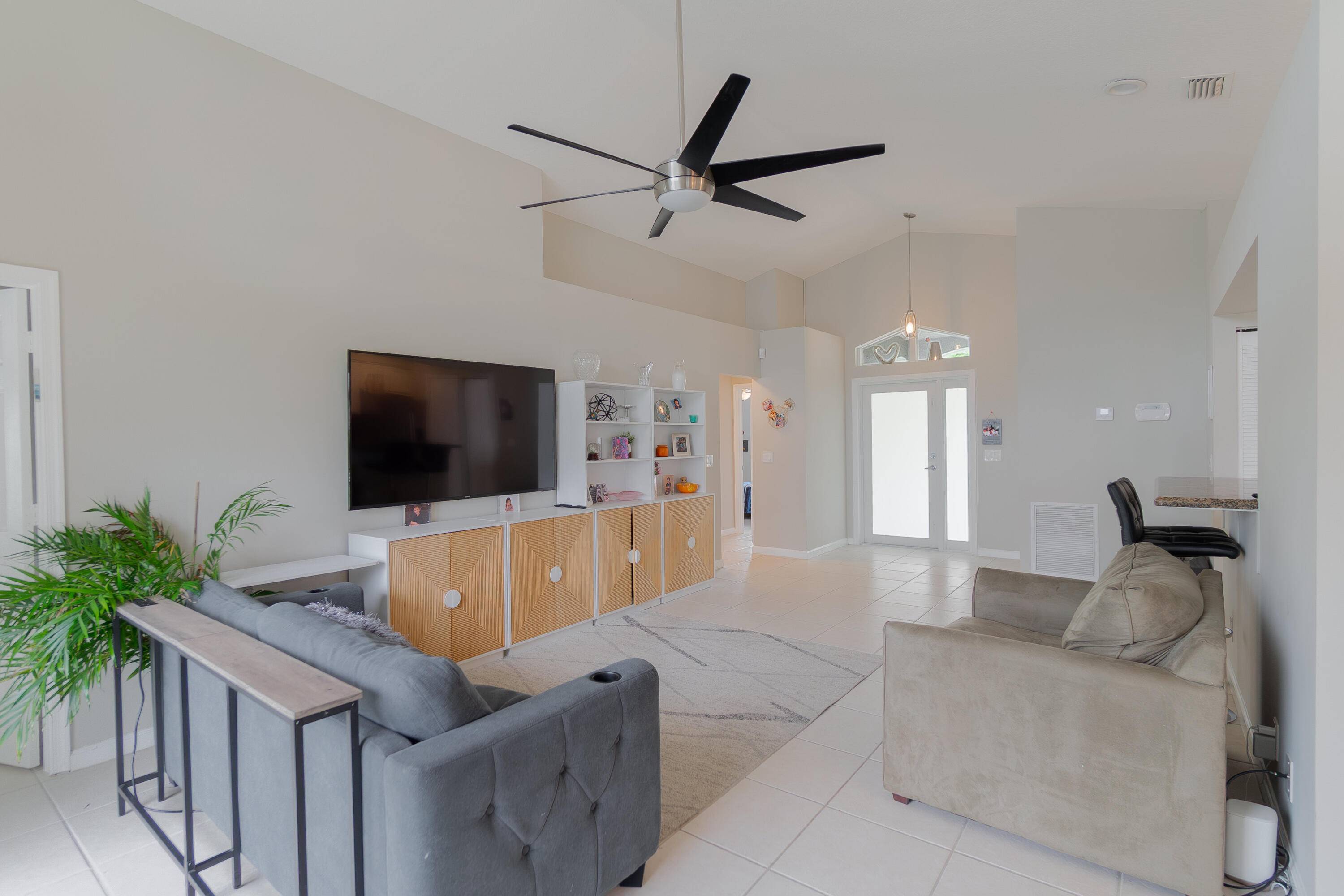 Jupiter, FL 33458,6316 Ungerer ST