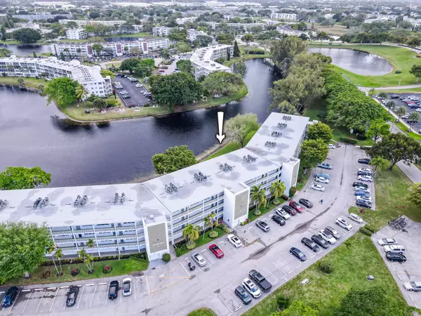 Deerfield Beach, FL 33442,2012 Durham A