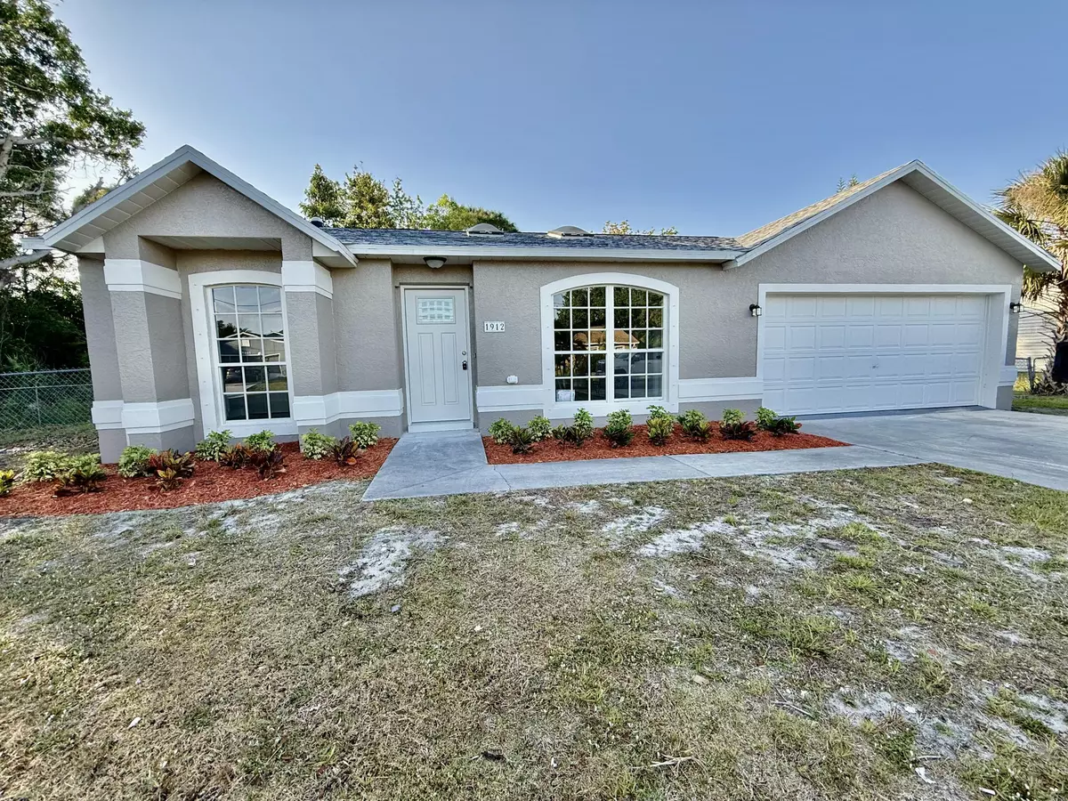 Port Saint Lucie, FL 34952,1912 SE Mandrake CIR