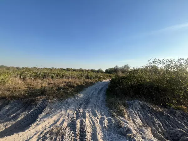 Okeechobee, FL 34972,0 NW 302nd