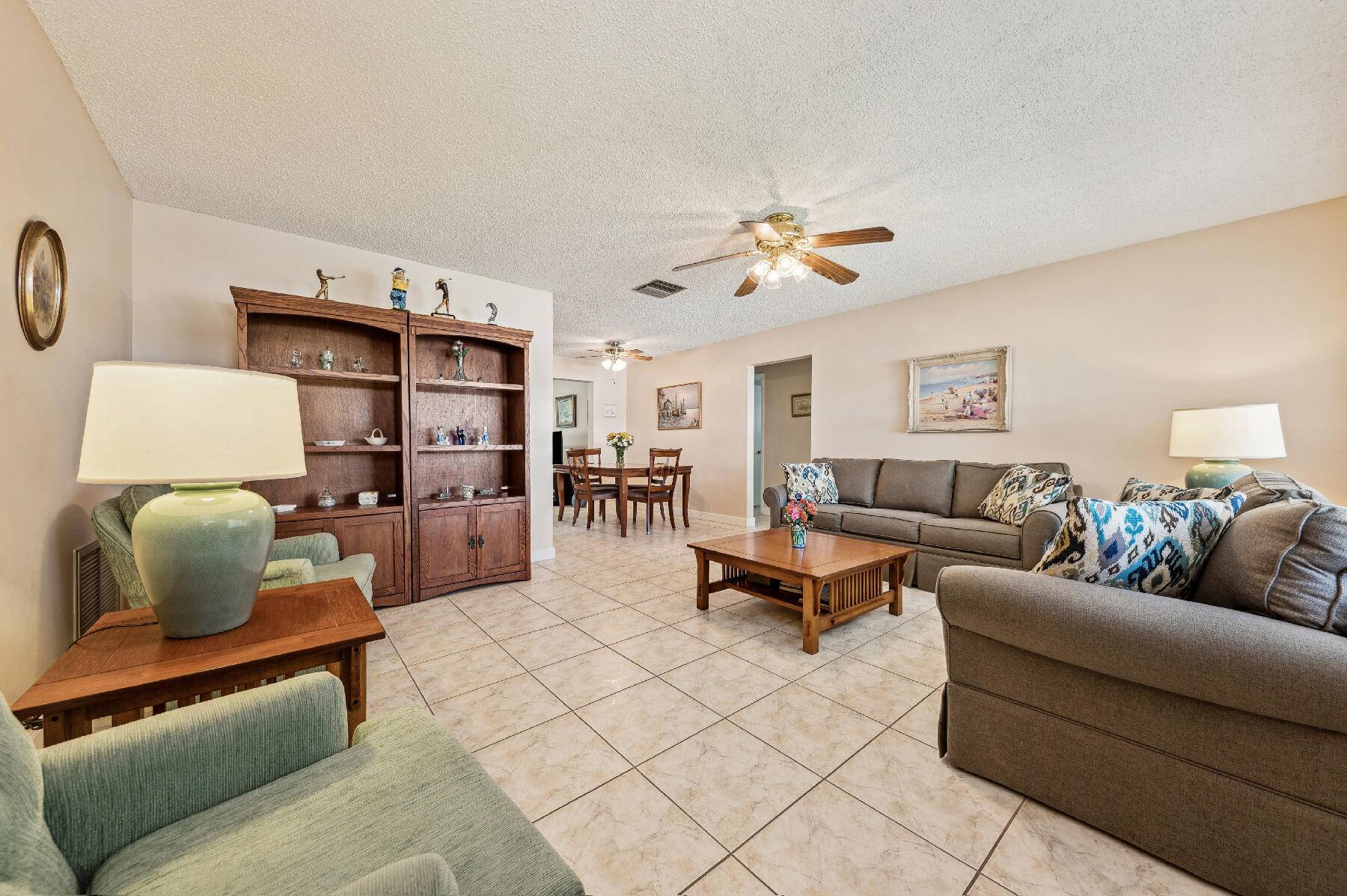 Boynton Beach, FL 33426,707 SW 15th ST