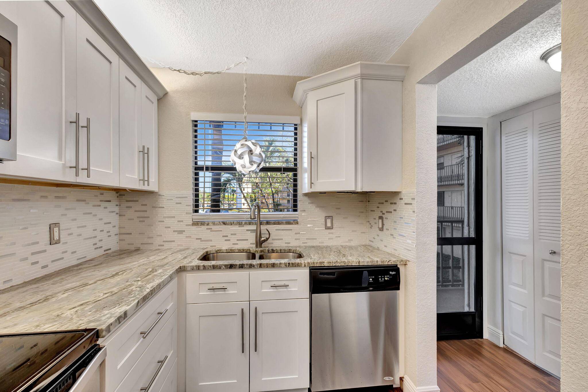 Lake Worth, FL 33467,4700 Lucerne Lakes BLVD 206