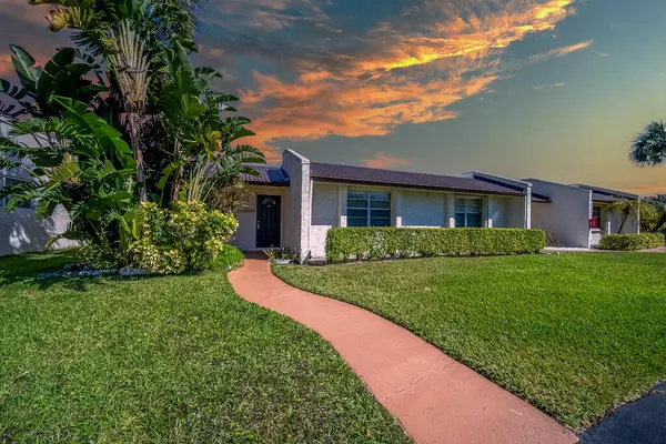 West Palm Beach, FL 33411,441 Golden River DR