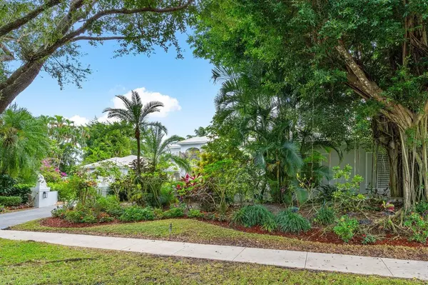 Wellington, FL 33414,2540 Fairway Island DR