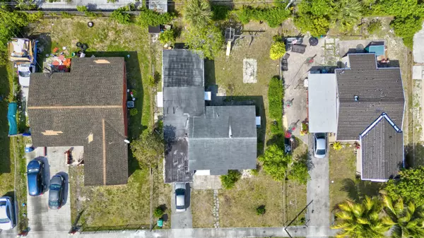Lauderhill, FL 33311,3121 NW 4 CT
