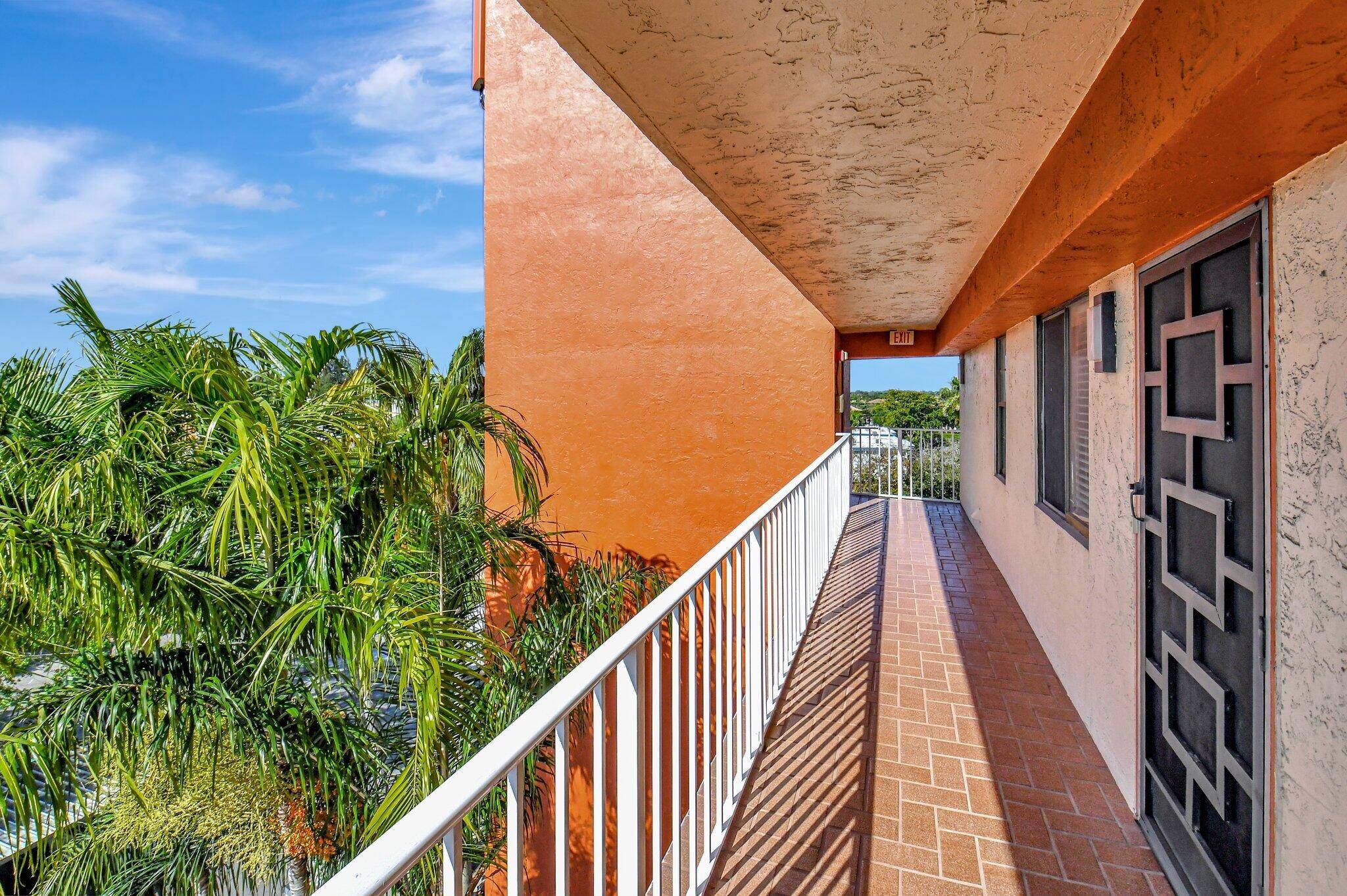 Delray Beach, FL 33446,7380 S Oriole BLVD 601
