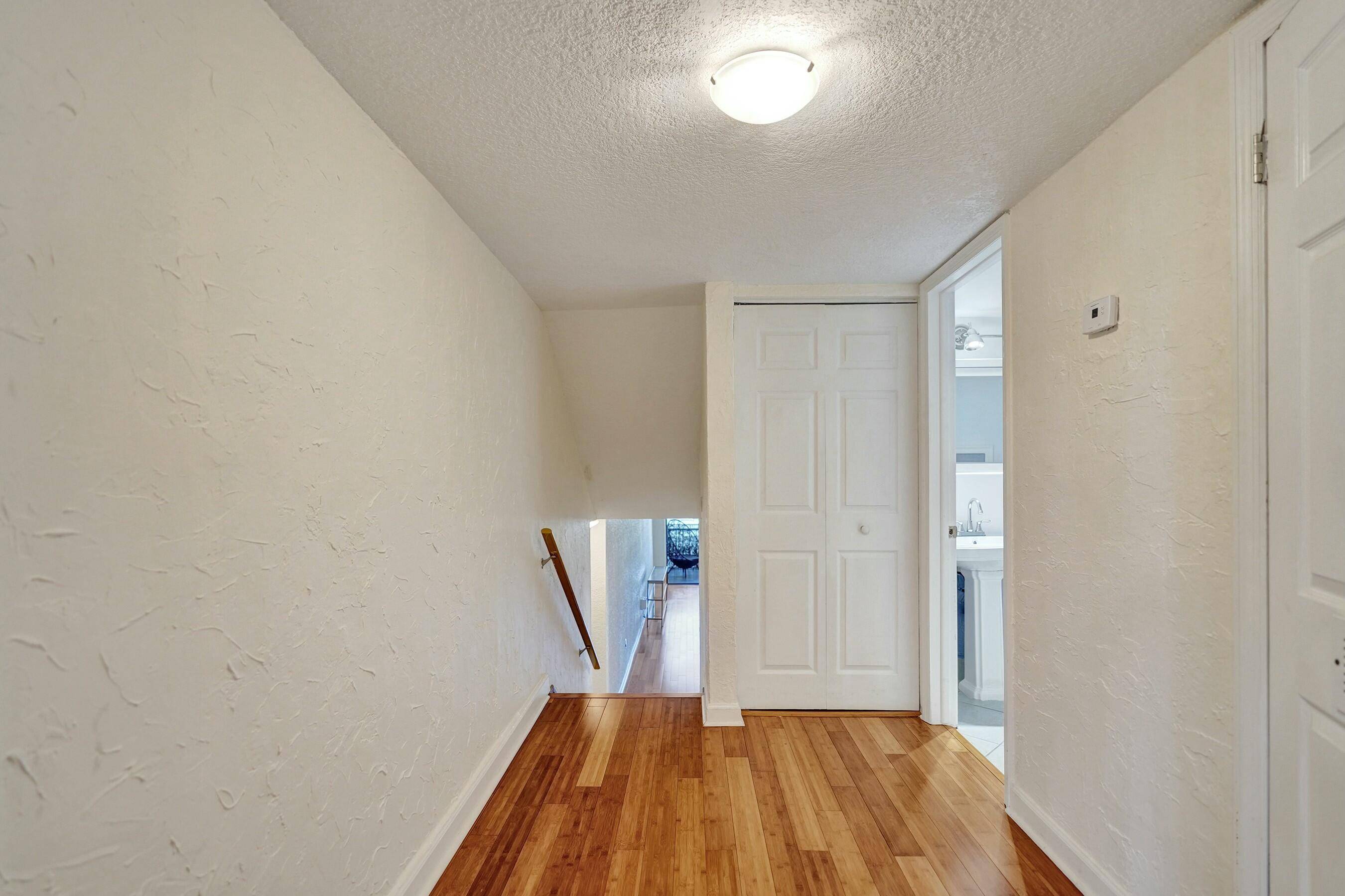 Delray Beach, FL 33444,755 Dotterel RD 1210