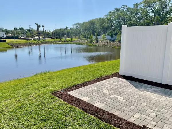 Stuart, FL 34997,7647 SW Lucy LN #56