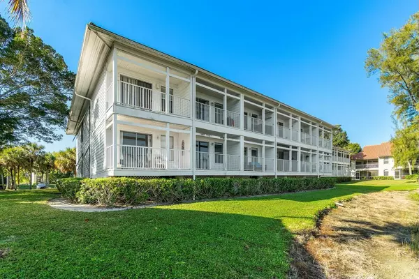 159 Cypress Point DR, Palm Beach Gardens, FL 33418