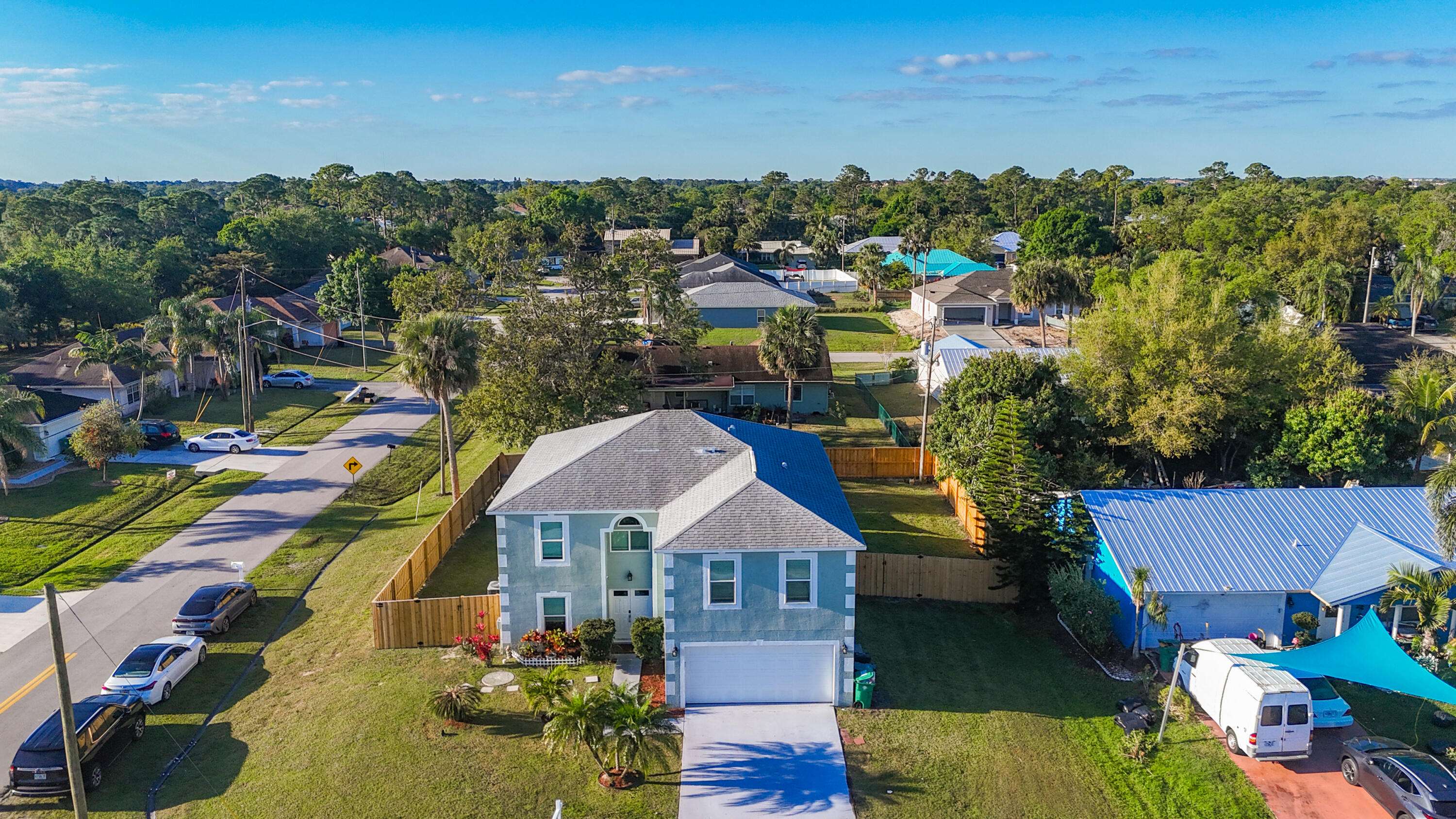 1516 SW Abingdon AVE, Port Saint Lucie, FL 34953