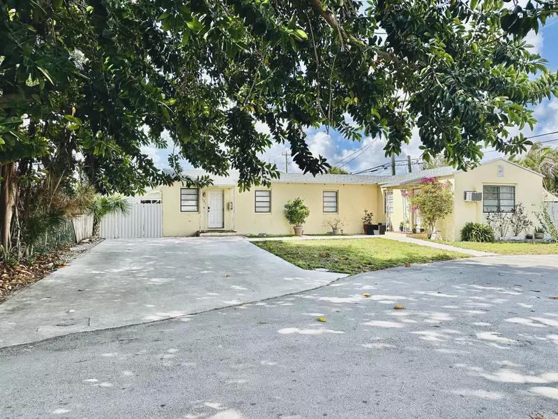 2140 Monroe TER, Hollywood, FL 33020